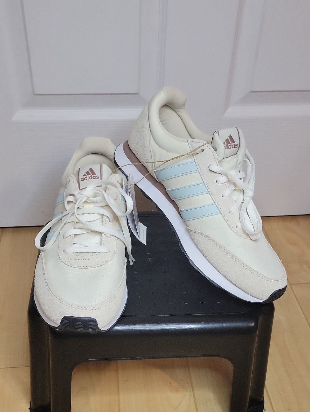 adidas Cream Sneakers with Light Blue Stripes